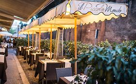 Lux Suites In Roma