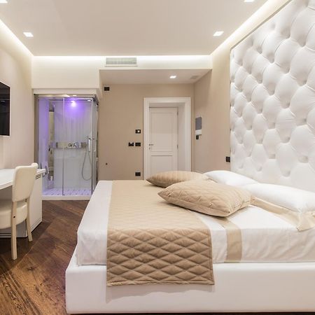 Lux Suites In Roma Exterior foto