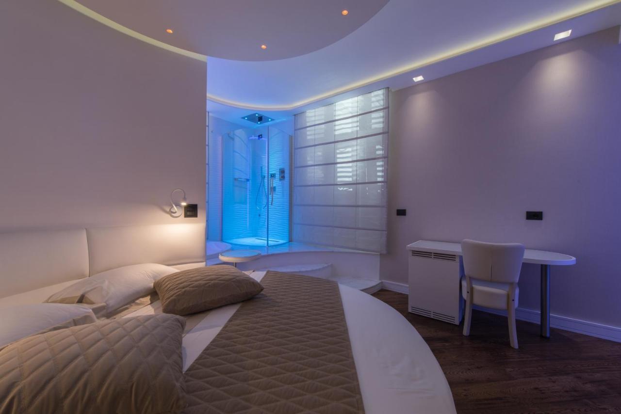 Lux Suites In Roma Exterior foto